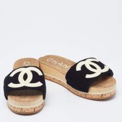 مملوكة مسبقًا Chanel Black Tweed CC Platform Slide Sandals Size 35