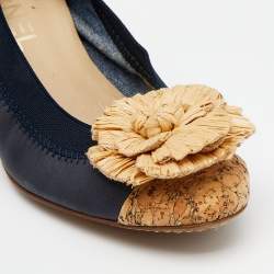 Pre Owned Chanel Navy Blue/Beige Leather And Raffia Camellia Scrunch Cork Block Heel Pumps Size 36.5