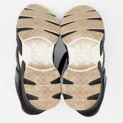 Pre Owned حذاء رياضي شانيل سي سي ساتان وجلد أسود عنق منخفض مقاس 37