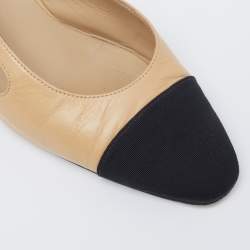 Pre Owned حذاء كعب عالي شانيل كانفاس وجلد بيج/أسود مزين سي سي مقدمة سوداء فتحة كعب مقاس 37.5