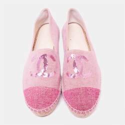 Pre Owned  حذاء إسبادريل شانيل فلات كانفاس وترتر وردي غطاءمقدمة شعار سي سي مقاس 42