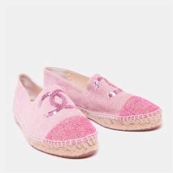 Pre Owned  حذاء إسبادريل شانيل فلات كانفاس وترتر وردي غطاءمقدمة شعار سي سي مقاس 42