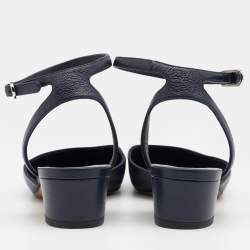 مملوكة مسبقًا Chanel Navy Blue/Black Leather CC Cap Toe Ankle Strap Sandals Size 37