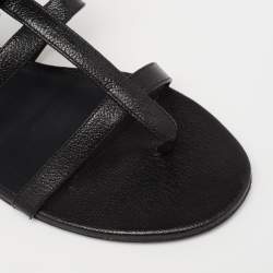 مملوكة مسبقًا Chanel Black Leather Velvet Bow Detail CC Flat Sandals Size 39
