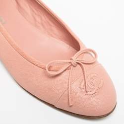 مملوكة مسبقًا Chanel Pink Leather CC Cap Toe Bow Ballet Flats Size 40.5