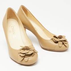Pre Owned Chanel Beige Leather Camellia  Pumps Size 36