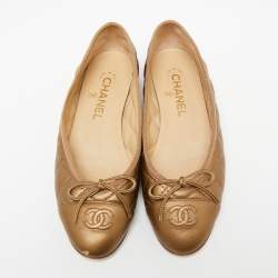 Pre Owned Chanel Gold  Leather Bow CC Cap Toe Ballet Flats Size 37