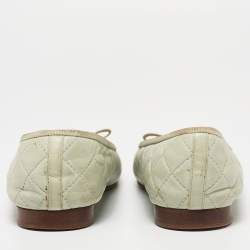 Pre Owned Chanel Mint Green Quilted Leather Bow CC Cap Toe Ballet Flats Size 39.5