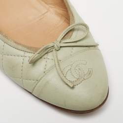 Pre Owned Chanel Mint Green Quilted Leather Bow CC Cap Toe Ballet Flats Size 39.5