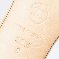 Pre Owned Chanel Beige Leather CC Logo Slide Sandals Size 38.5
