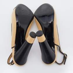 مملوكة مسبقًا صندل شانيل جلد بيج/أسود سي سي مقدمة سوداء فتحة كعب مقاس 36