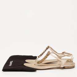 مملوكة مسبقًا Chanel Beige Leather CC Coin Thong Strap Flat Sandals Size 41
