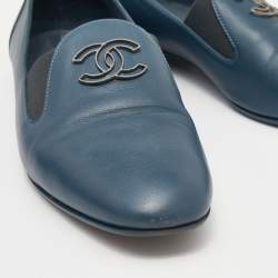 Pre Owned Chanel Blue Leather CC Slip On Loafers Size 36.5