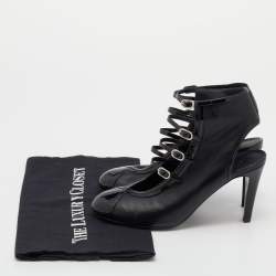 Chanel Black Patent Leather And Leather CC Buckle Detail Ankle Booties Size 37.5