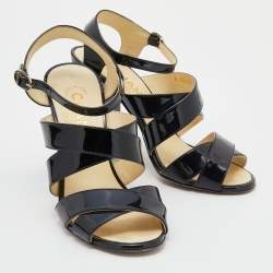 Pre Owned صندل شانيل جلد لامع أسود مزين سي سي كعب مربع سميك مورد بسيور مقاس 35.5