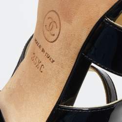 Pre Owned صندل شانيل جلد لامع أسود مزين سي سي كعب مربع سميك مورد بسيور مقاس 35.5