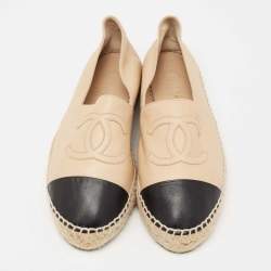 Pre Owned Chanel Beige/Black Leather CC Cap Toe Espadrille Flats Size 37