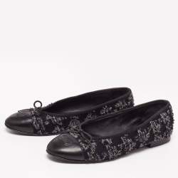 Chanel Black Tweed and Leather Bow CC Cap-Toe Ballet Flats Size 40 Chanel