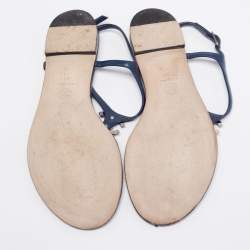 مملوكة مسبقًا Chanel Navy Blue Leather CC Crystal Embellished Flat Thong Sandals Size 41