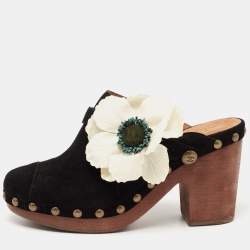 Pre Owned Chanel Black Suede Studded Wood Platform Clogs Size 41
