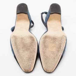 مملوكة مسبقًا صندل شانيل كانفاس وتويد أزرق كحلي/أسود مقدمة سوداء فتحة كعب مقاس 36