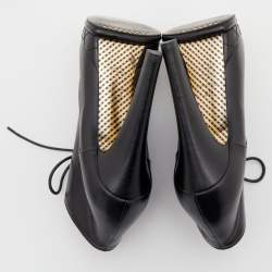 Chanel Black Leather CC Cap Toe Lace Up Platform Ankle Boots Size 38