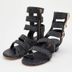 Pre Owned Chanel Black/White Tweed CC Gladiator Sandals Size 37.5