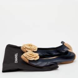 Pre Owned Chanel Blue/Beige Leather And Raffia Camellia Ballet Flats Size 39
