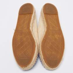 مملوكة مسبقًا  حذاء إسبادريل شانيل فلات سويدي بيج / أزرق غطاء مقدمة مقاس 39