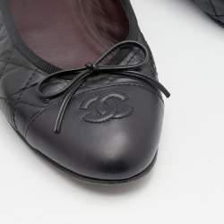 مملوكة مسبقًا حذاء باليرينا فلات شانيل جلد مبطن أسود سي سي بفيونكة مقاس 39