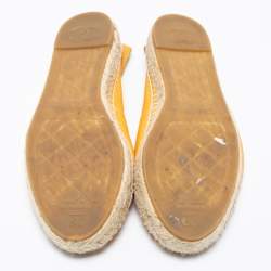 Pre Owned Chanel Mustard Leather CC Espadrille Flats Size 39