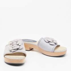Chanel Blue/White Leather CC Flower Platform Slide Sandals Size 39