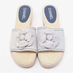 Chanel Blue/White Leather CC Flower Platform Slide Sandals Size 39
