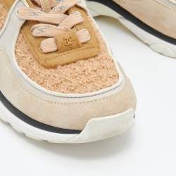 Pre Owned حذاء رياضي شانيل سويدي وتويد متعدد الألوان عنق منخفض شعار سي سي مقاس 38