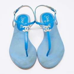 Pre Owned Chanel Blue Leather CC Thong Flat Ankle-Strap Sandals Size 38.5
