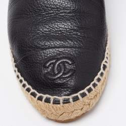 Pre Owned Chanel Black Leather CC Cap Toe Slip On Espadrille Flats Size 40