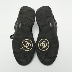 مملوكة مسبقًا Chanel Black Suede, Nylon and Leather CC Low-Top Sneakers Size 37.5