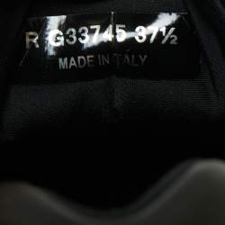 مملوكة مسبقًا Chanel Black Suede, Nylon and Leather CC Low-Top Sneakers Size 37.5