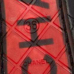 مملوكة مسبقًا Chanel Black Quilted Leather CC Flats Size 36