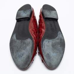 مملوكة مسبقًا حذاء باليرينا فلات شانيل جلد لامع مبطن أحمر سي سي بفيونكة مقدمة حمراء مقاس 38.5