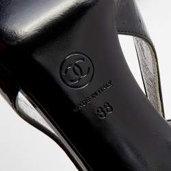 Pre Owned Chanel Black Patent Leather Round Cap Toe Slingback Sandals Size 38