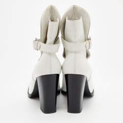 Chanel Vintage White Leather Square Toe Ankle Length Boots Size 39.5