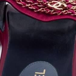 Pre Owned Chanel Burgundy Satin CC Logo Chain Detail Tropiconic Slides Size 39