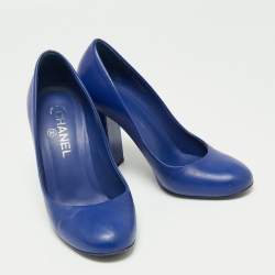 Pre Owned Chanel Blue Leather Round Toe Block Heel Pumps Size 38