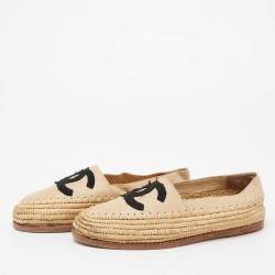 Pre Owned Chanel Cream Leather CC Raffia Flat Espadrilles Size 37.5