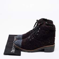 مملوكة مسبقًا Chanel Burgundy/Grey Tweed Ankle Boots Size 37.5 