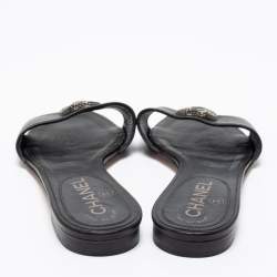 Pre Owned Chanel Black Leather CC Logo Flat Slide Sandals Size 36.5