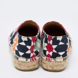 مملوكة مسبقًا Chanel Multicolor Print Canvas CC Cap Toe Espadrille Flats Size 39