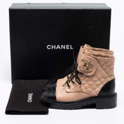 Chanel Beige/Black Quilted Leather Chain Combat Lace Up Tie Ankle Boots Size 36.5