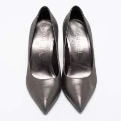 Pre Owned Chanel Metallic Grey Nubuck Leather Pearl and Snake Embellished Pumps Size 36.5